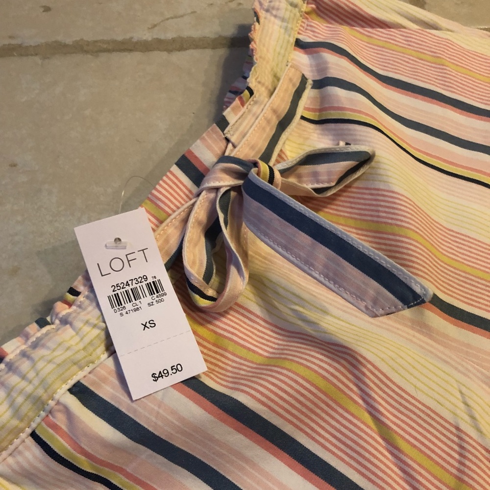 NWT LOFT Striped Tie Waist Shorts - Picture 4 of 6